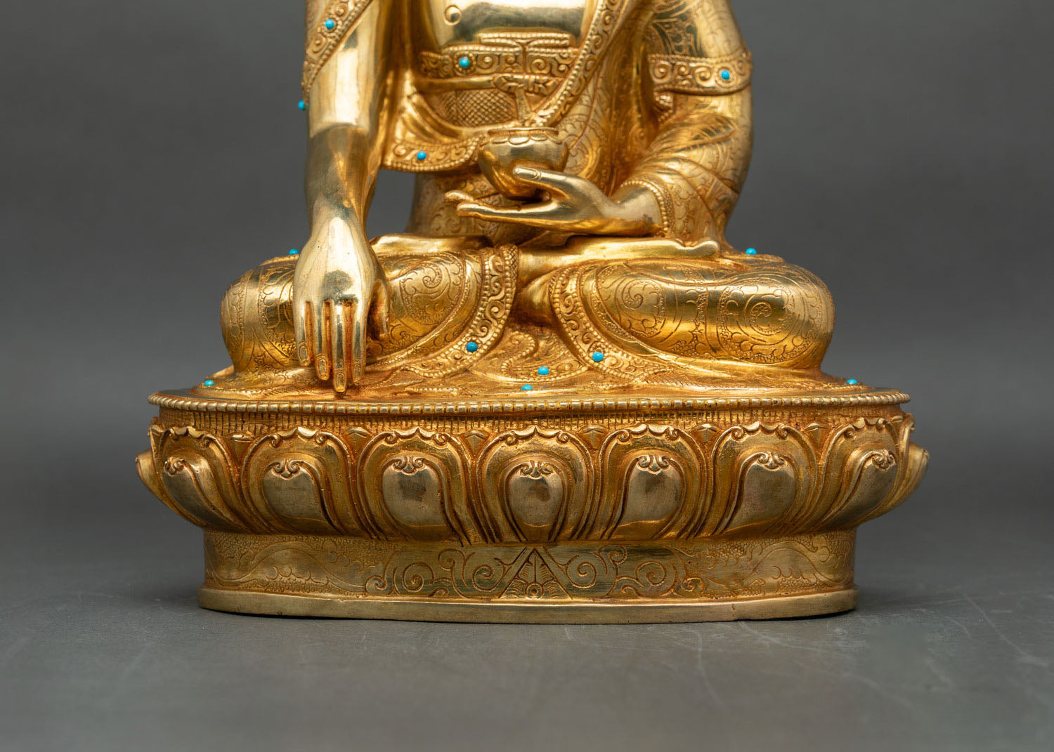 Seated Shakyamuni Buddha Statue | Fine Quality Spiritual Artwork