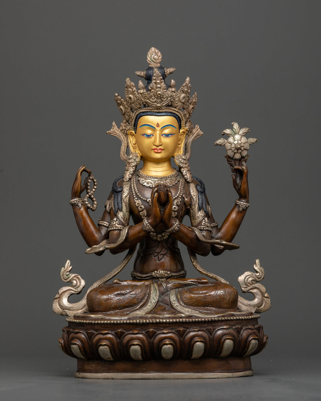 Exquisite Chenrezig Statue