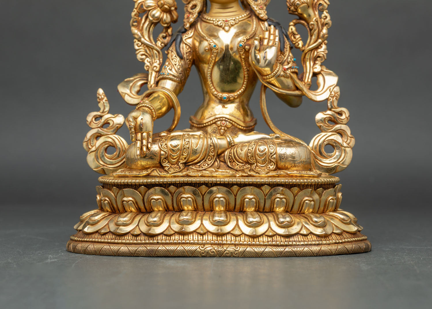Beautiful White Tara Statue – Fine Buddhist Sculpture