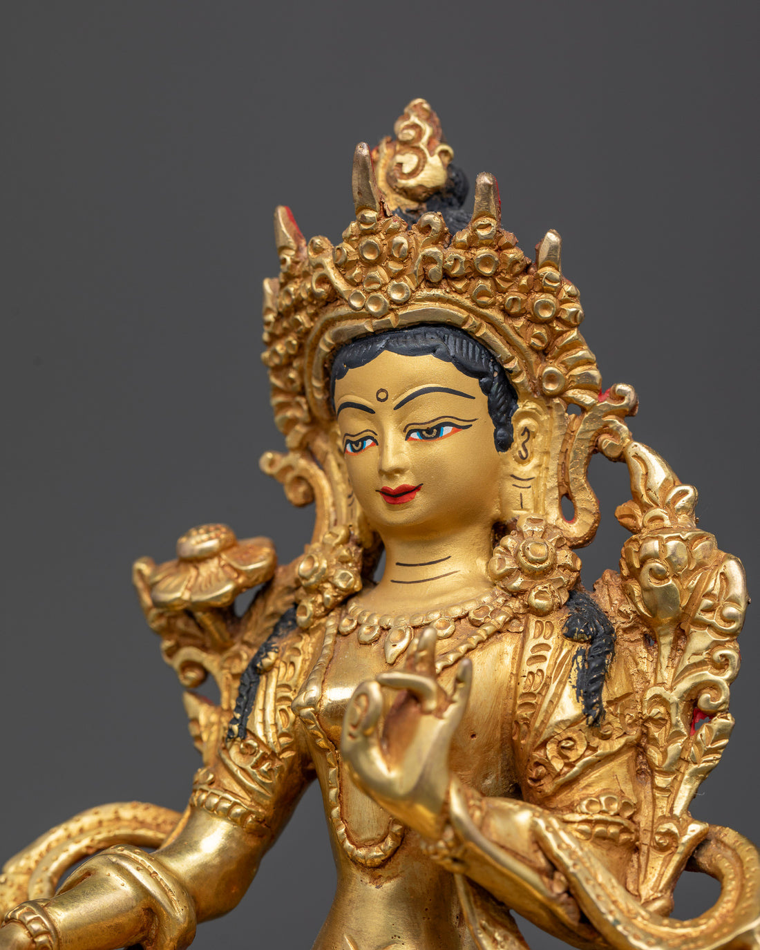 Sacred Elegance: The Green Tara Effigy