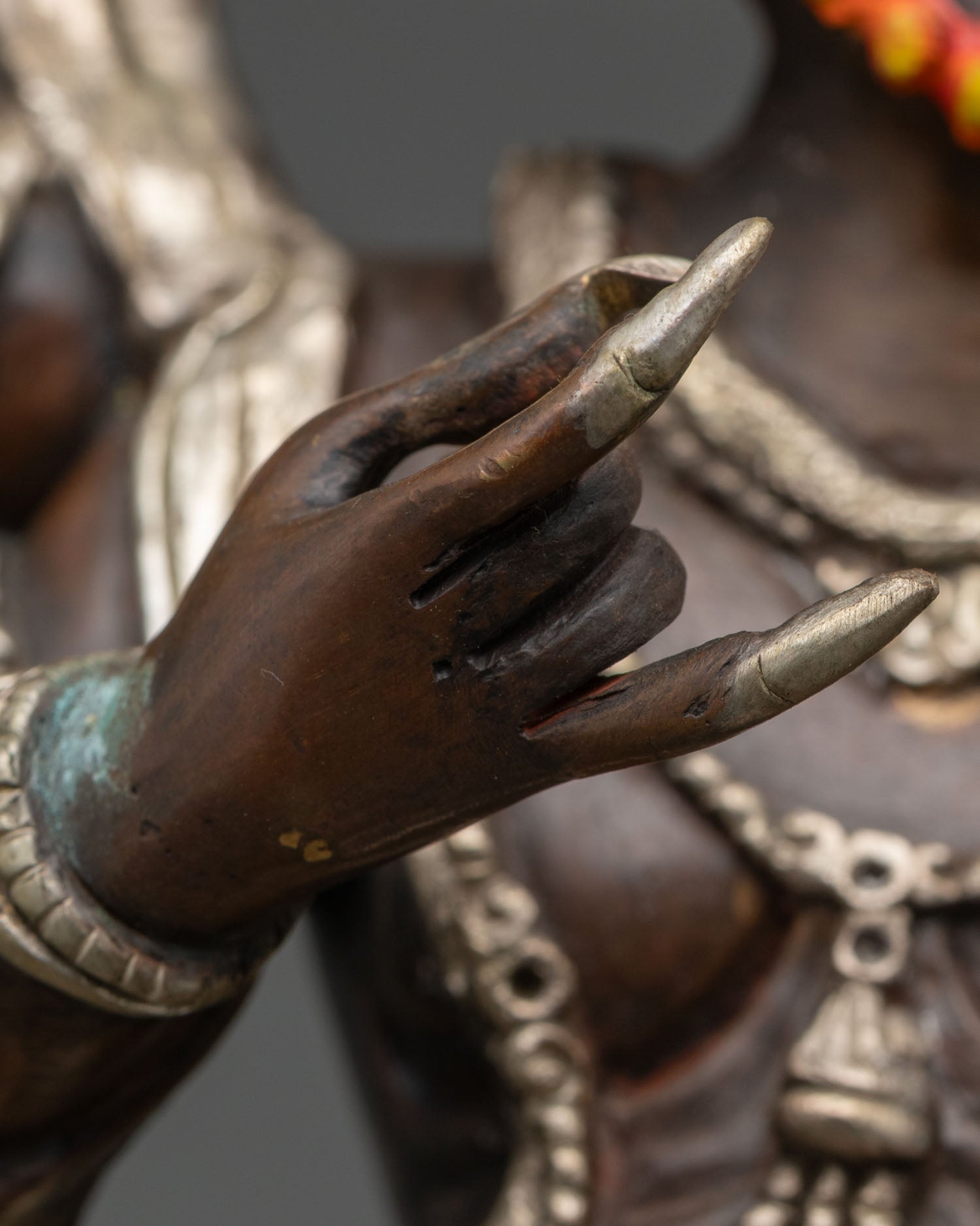 Four-Armed Vajrapani Statue – Buddhist Dharma Protector Art