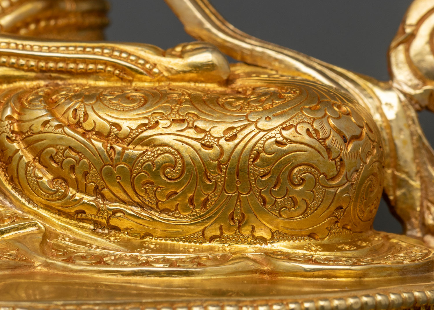 Tibetan Chenrezig | Compassionate Bodhisattva Sculpture