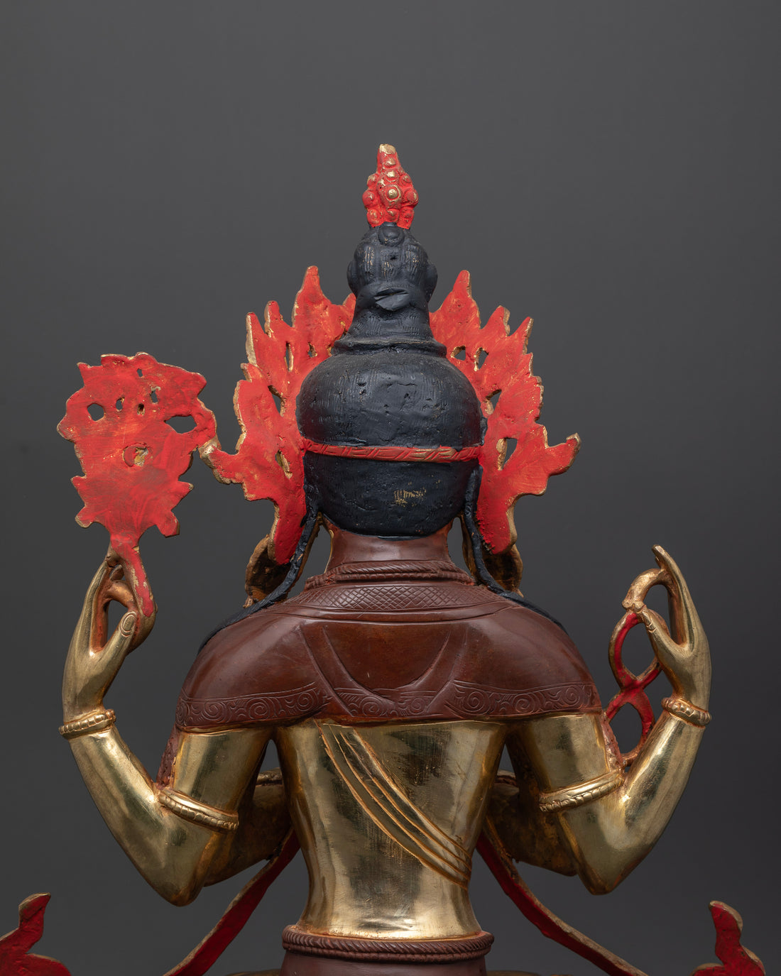 Four-Armed Chenrezig Statue: A Testament to Divine Craftsmanship