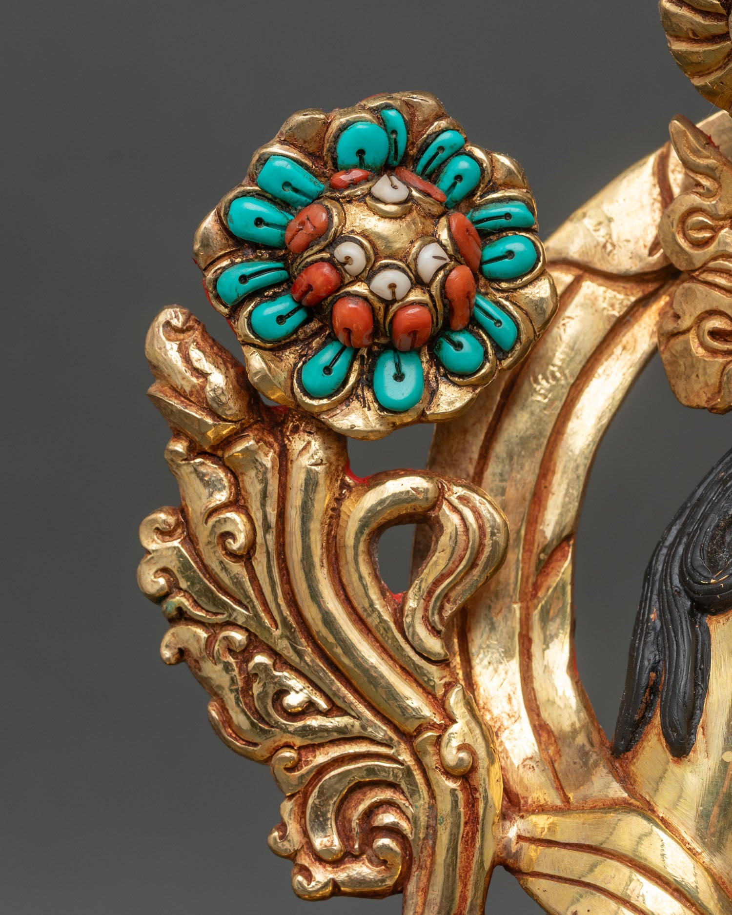 Goddess Green Tara Statue – Symbol of Compassion