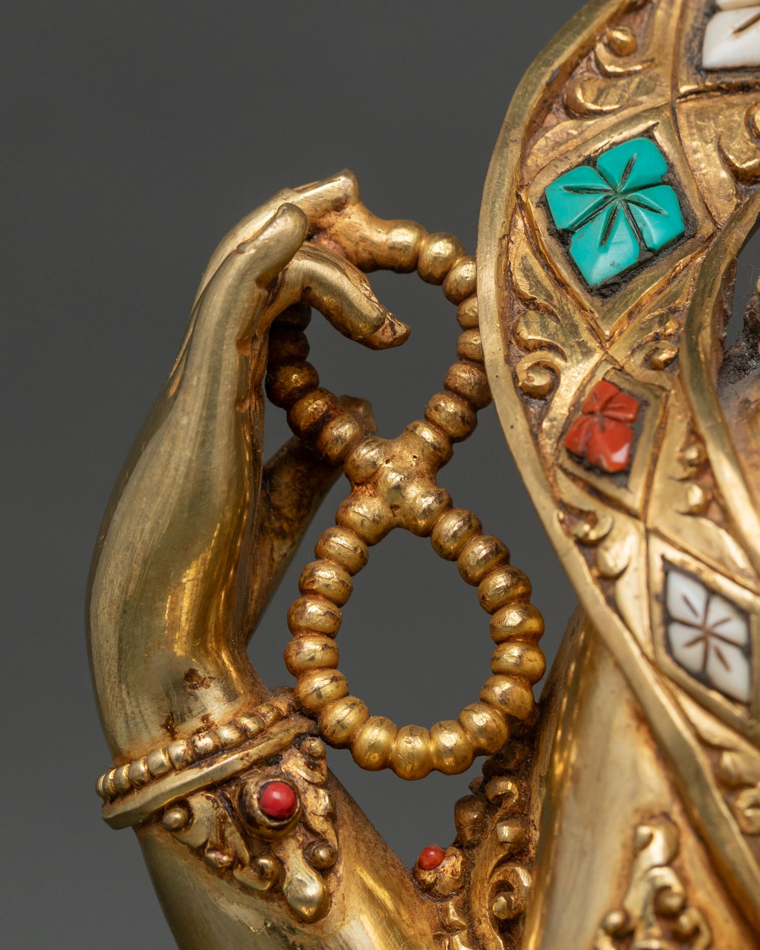 Lord Chenrezig Statue | Symbol of Infinite Compassion