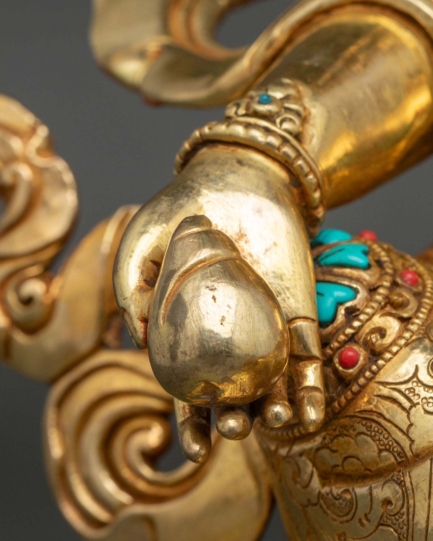 High-Quality Dzambhala Statue | Buddhist Prosperity Icon