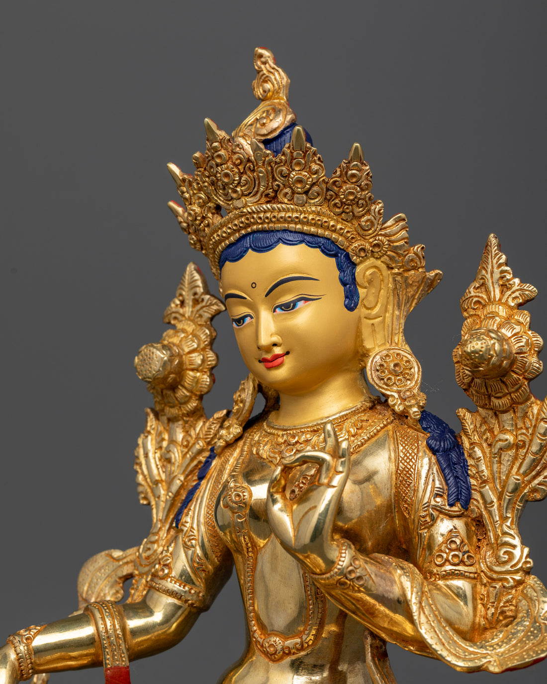 Emerald Grace: Handcrafted Green Tara Statue