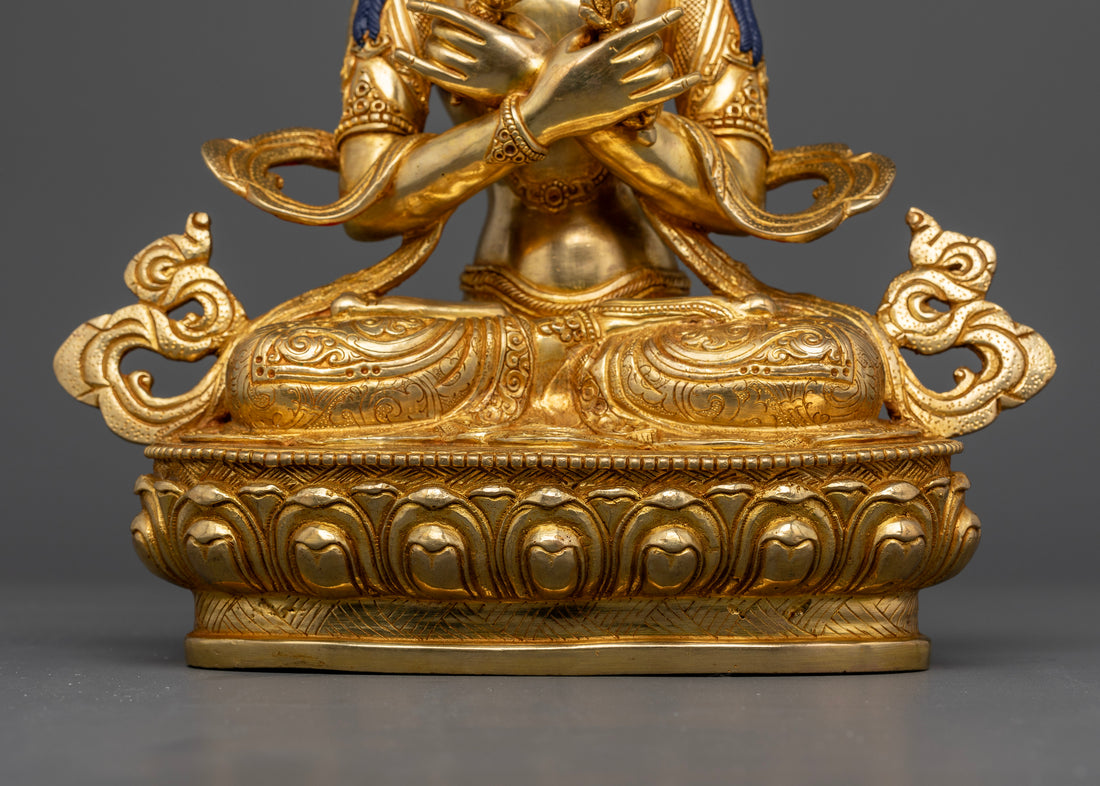 Vajradhara: The Primordial Buddha in Tibetan Buddhism