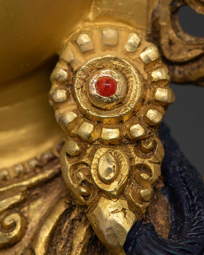 Chinese Kuan Yin Statue – Guardian of Infinite Compassion