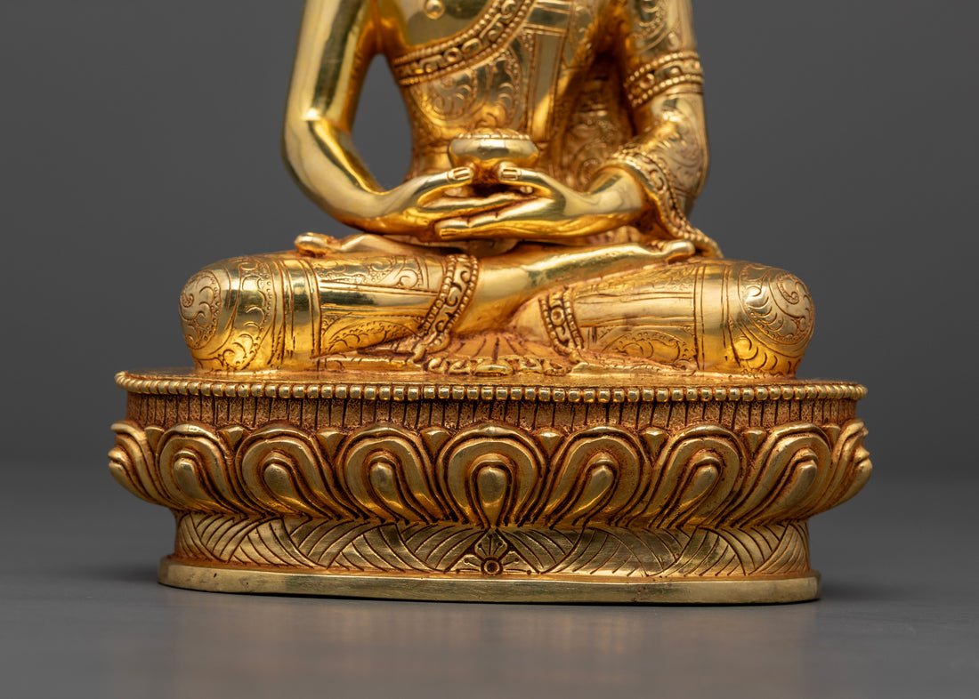 Amitabha Buddha Statue: A Symbol of Infinite Light and Compassion