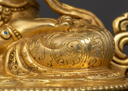 Chinese Kuan Yin Statue – Guardian of Infinite Compassion