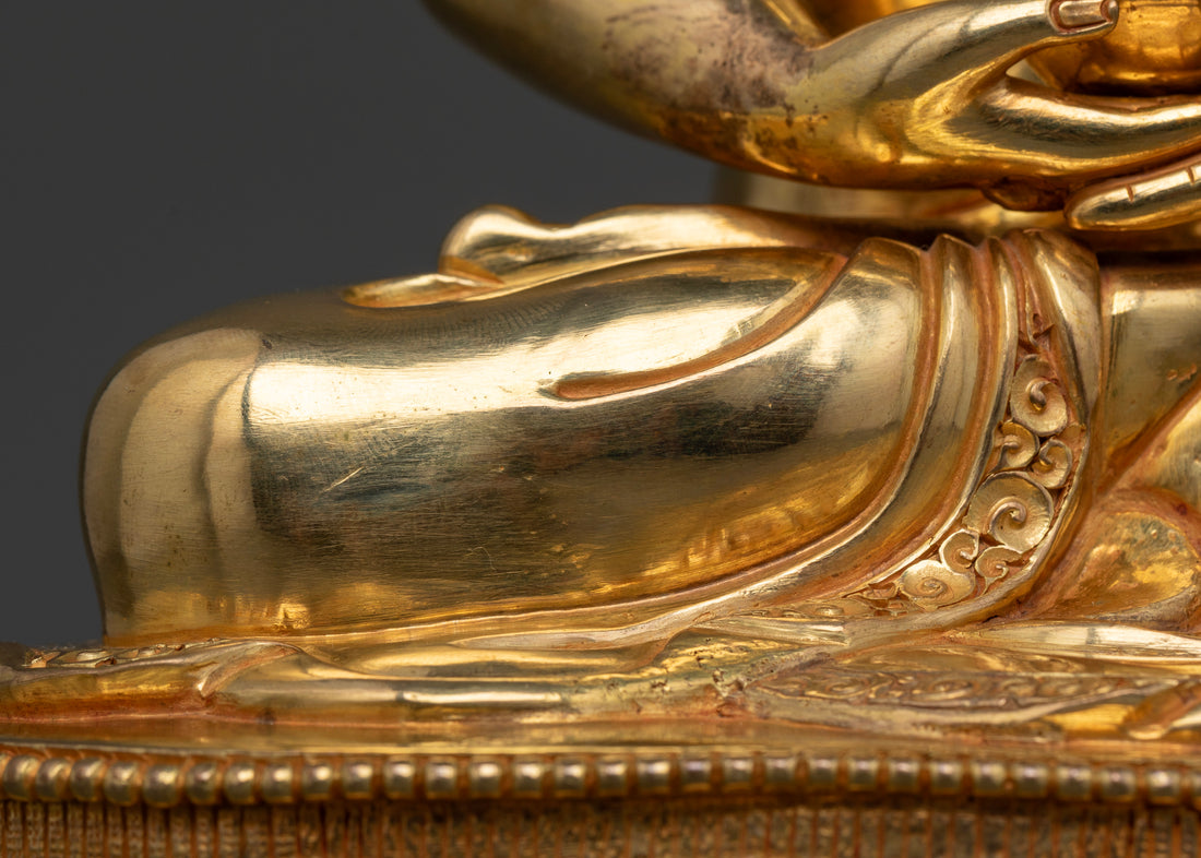 Amitabha Buddha Statue: Ideal for Meditation and Mindfulness Practitioners