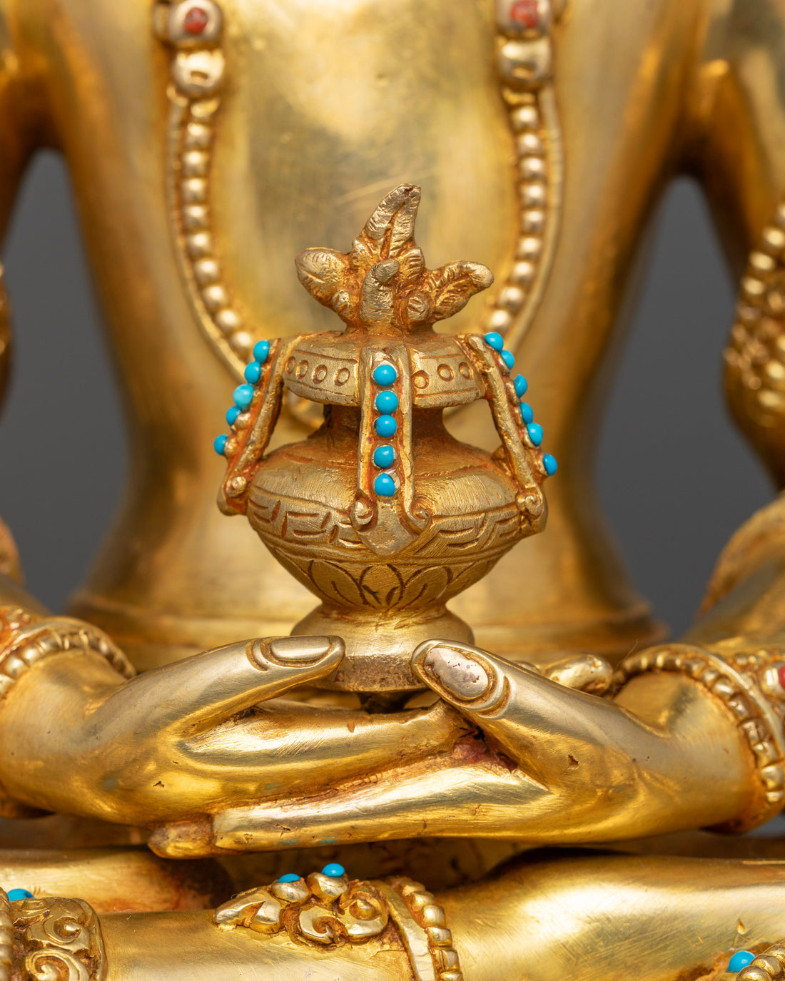 Amitayus Statue: Symbol of Longevity and Spiritual Serenity