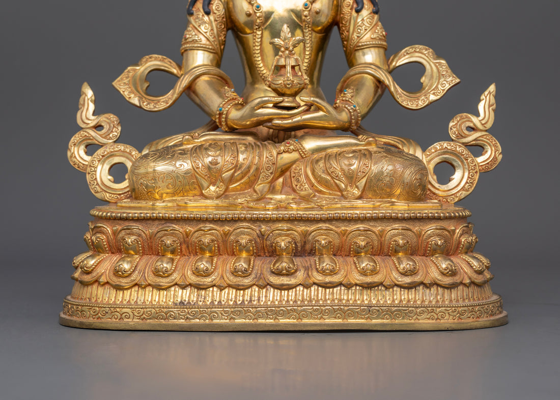 Amitayus Statue: Symbolizing Longevity and Spiritual Tranquility