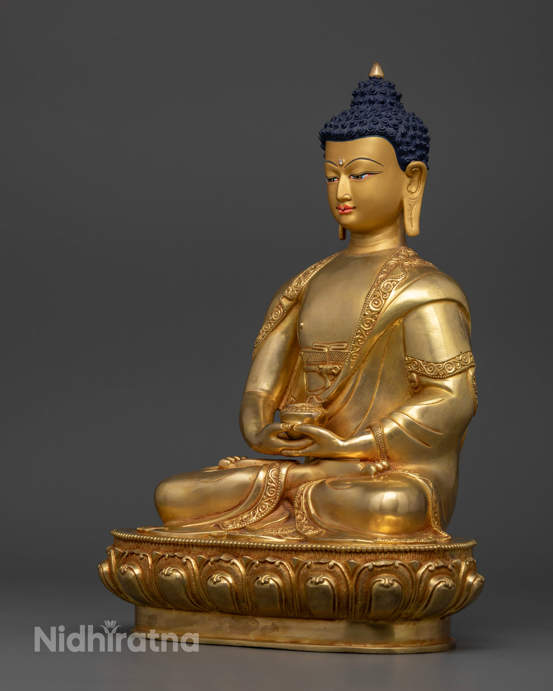 Amitabha Buddha: Divine Symbols of Peace