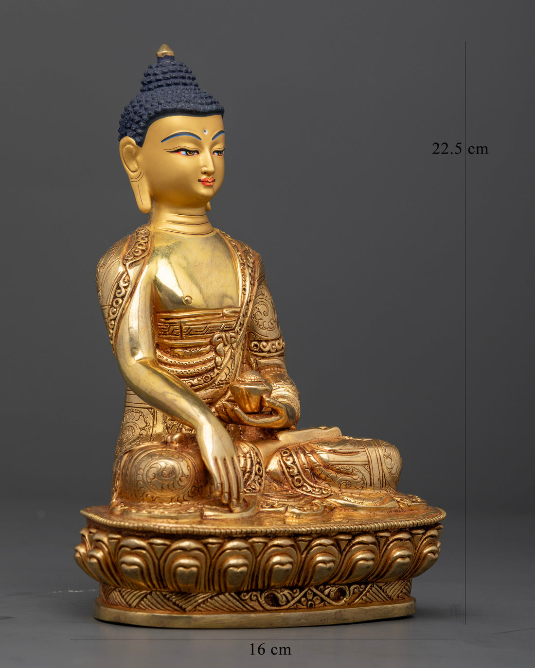 Captivating Buddha Statue: Icon of Calm and Harmony