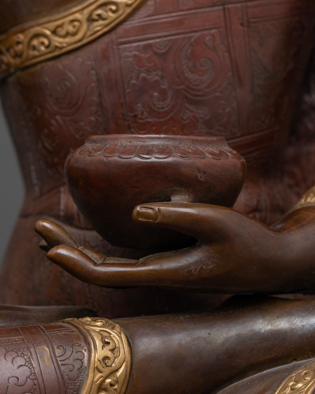 Oxidized Buddha Shakyamuni Statues for Meditation and Reflection