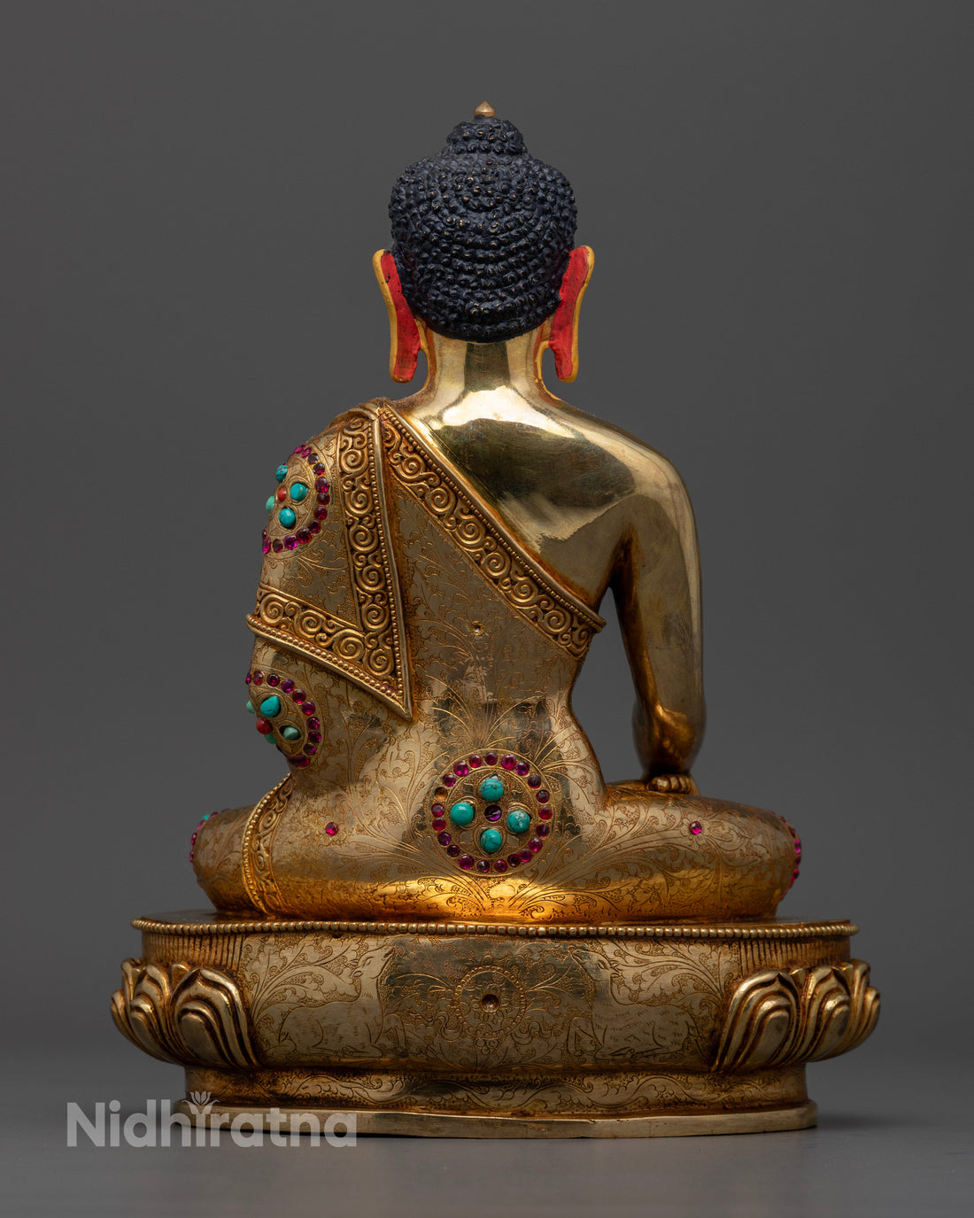 Buddha Shakyamuni: Radiating Tranquility and Wisdom