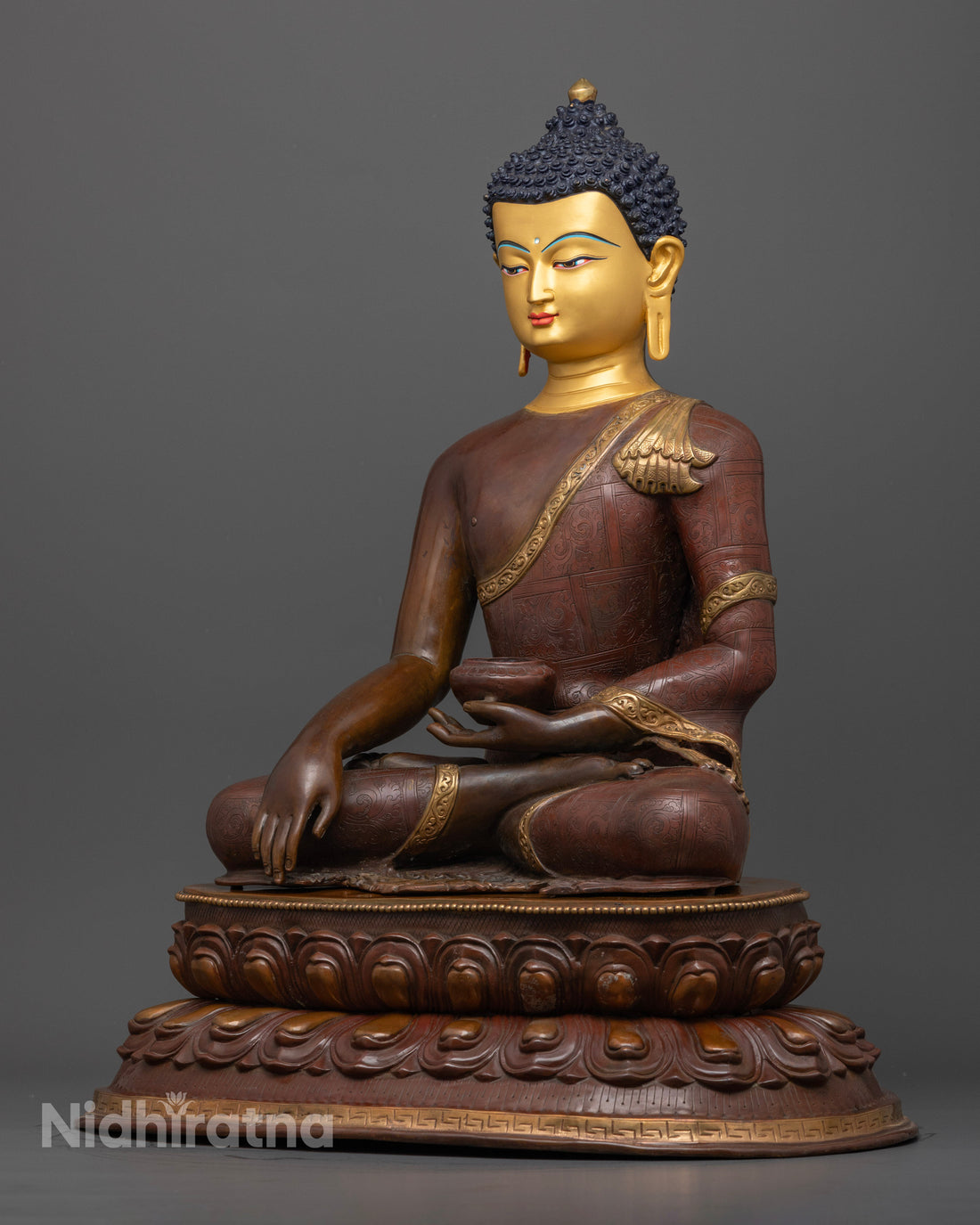 Oxidized Buddha Shakyamuni Statues for Meditation and Reflection