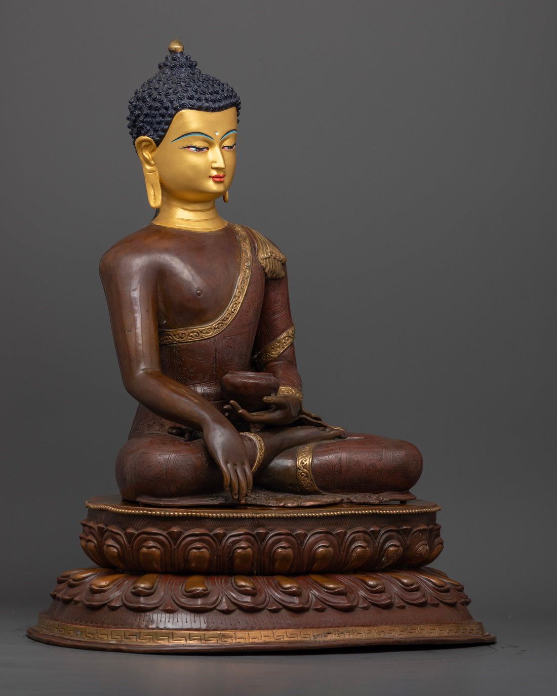 Oxidized Buddha Shakyamuni Statues for Meditation and Reflection