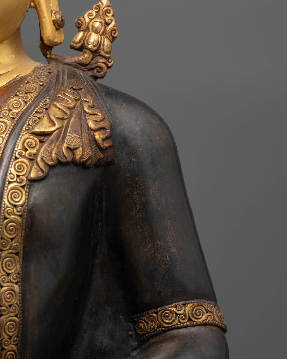 Ancient 19 Inch Shakyamuni Buddha with Halo