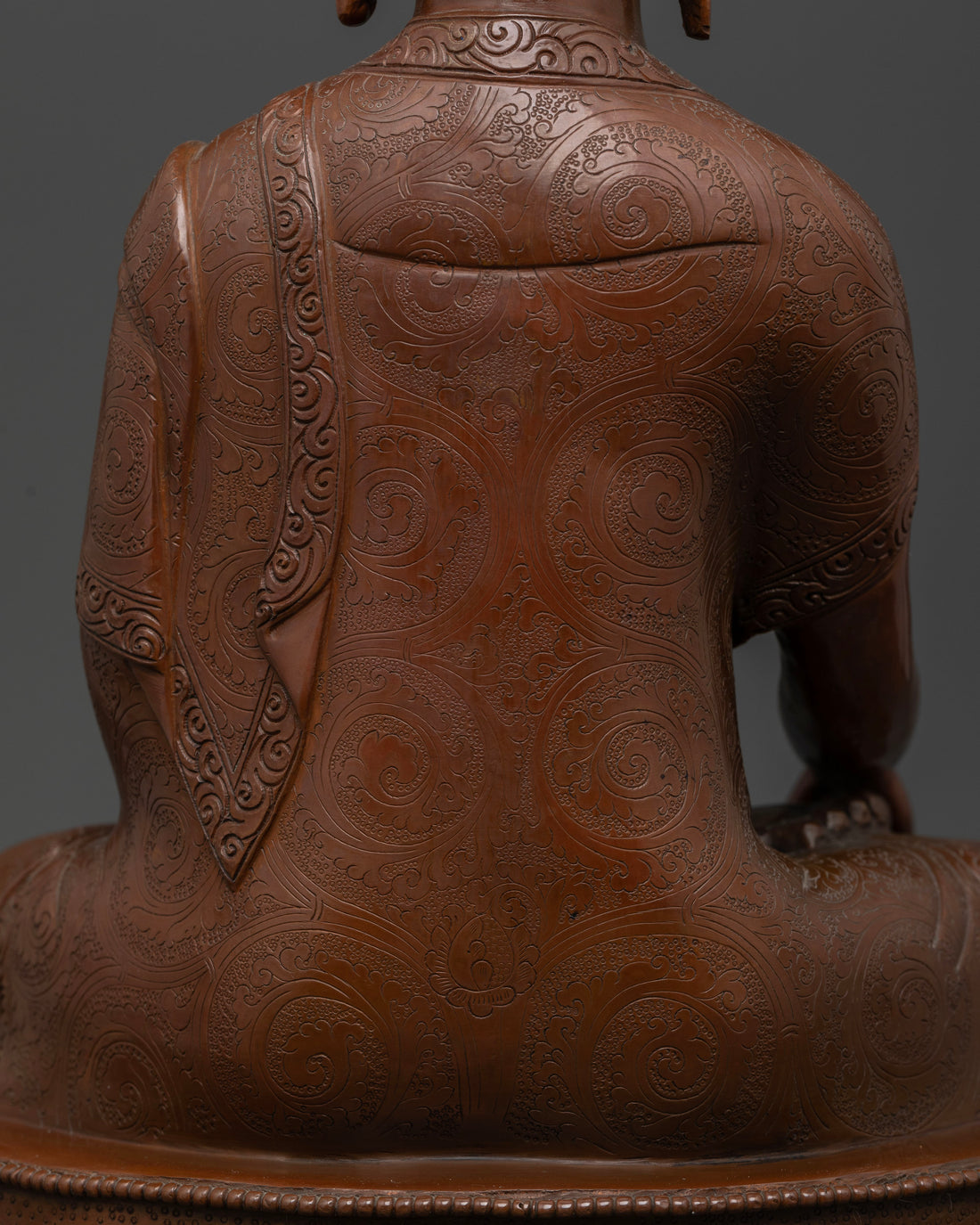 Oxidized Shakyamuni Buddha Statue: Perfect for Buddhist Practice