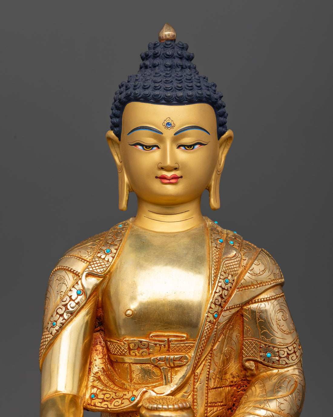 Buddha Shakyamuni Statue: The Symbol of Enlightenment and Peace