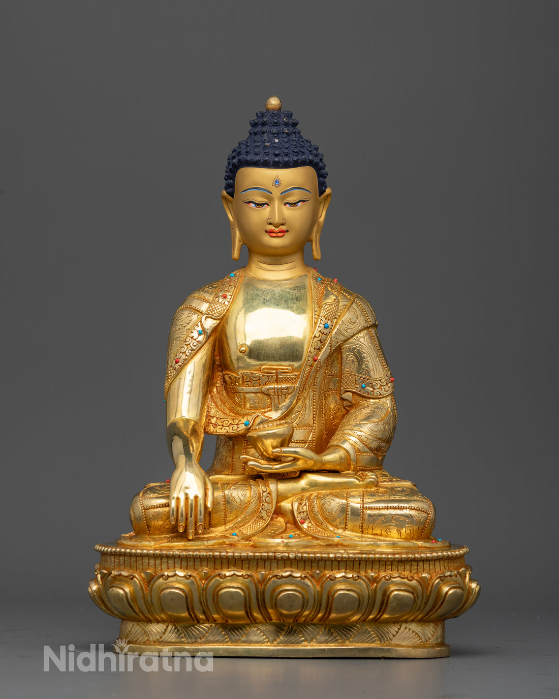 Shakyamuni Buddha: The Stillness of Enlightenment