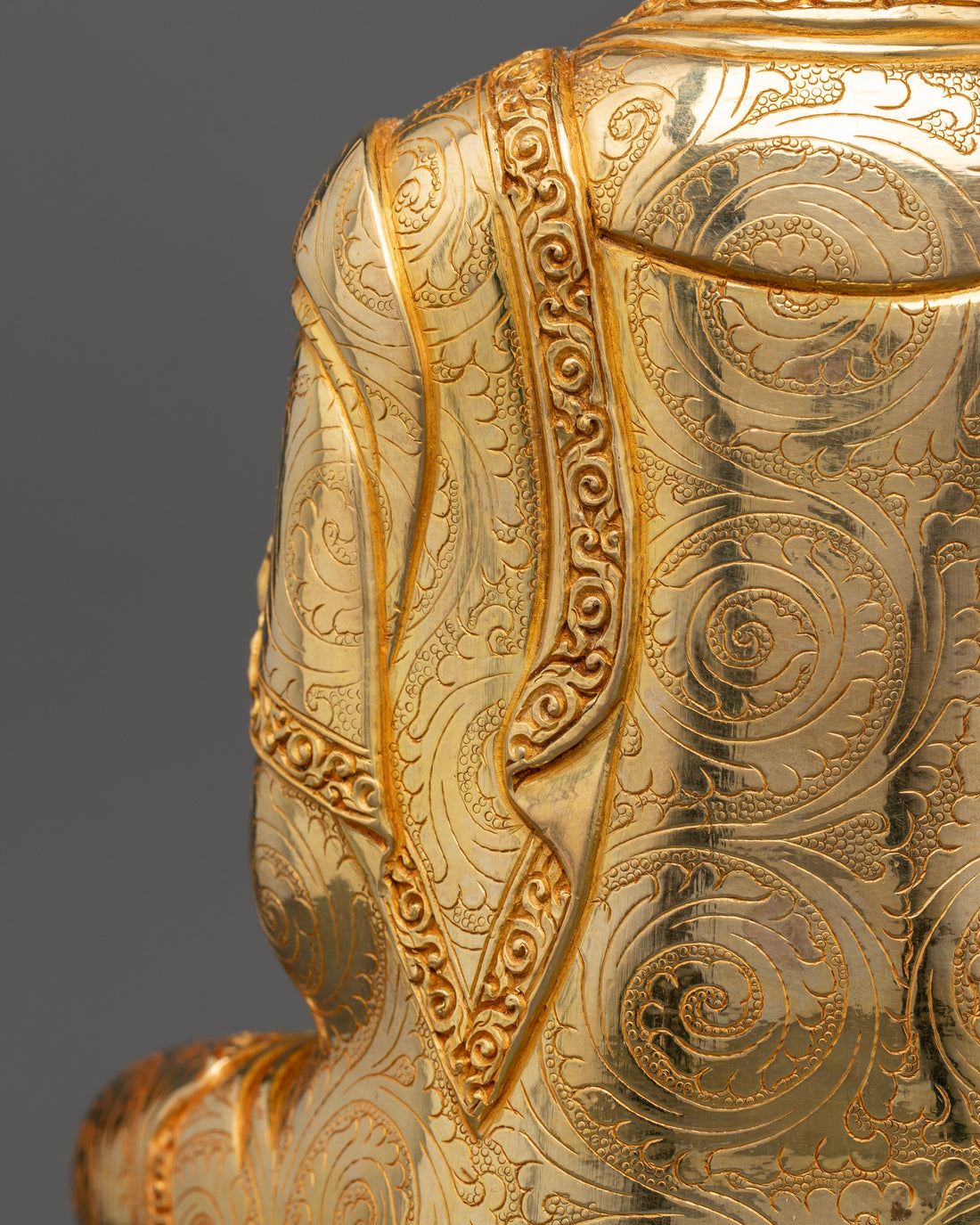 Discover the Serenity of a Buddha Shakyamuni Statue - Timeless Wisdom and Peace