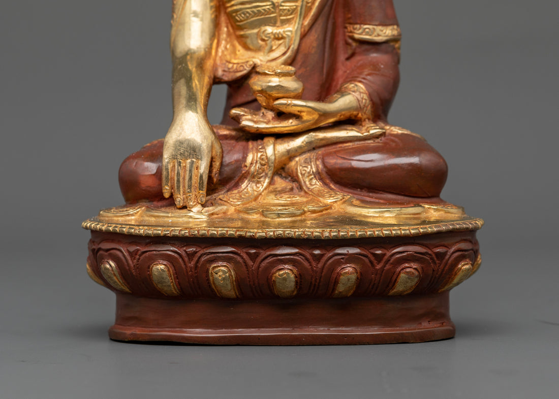 Oxidized Copper Shakyamuni Buddha Statue: Perfect for Altars