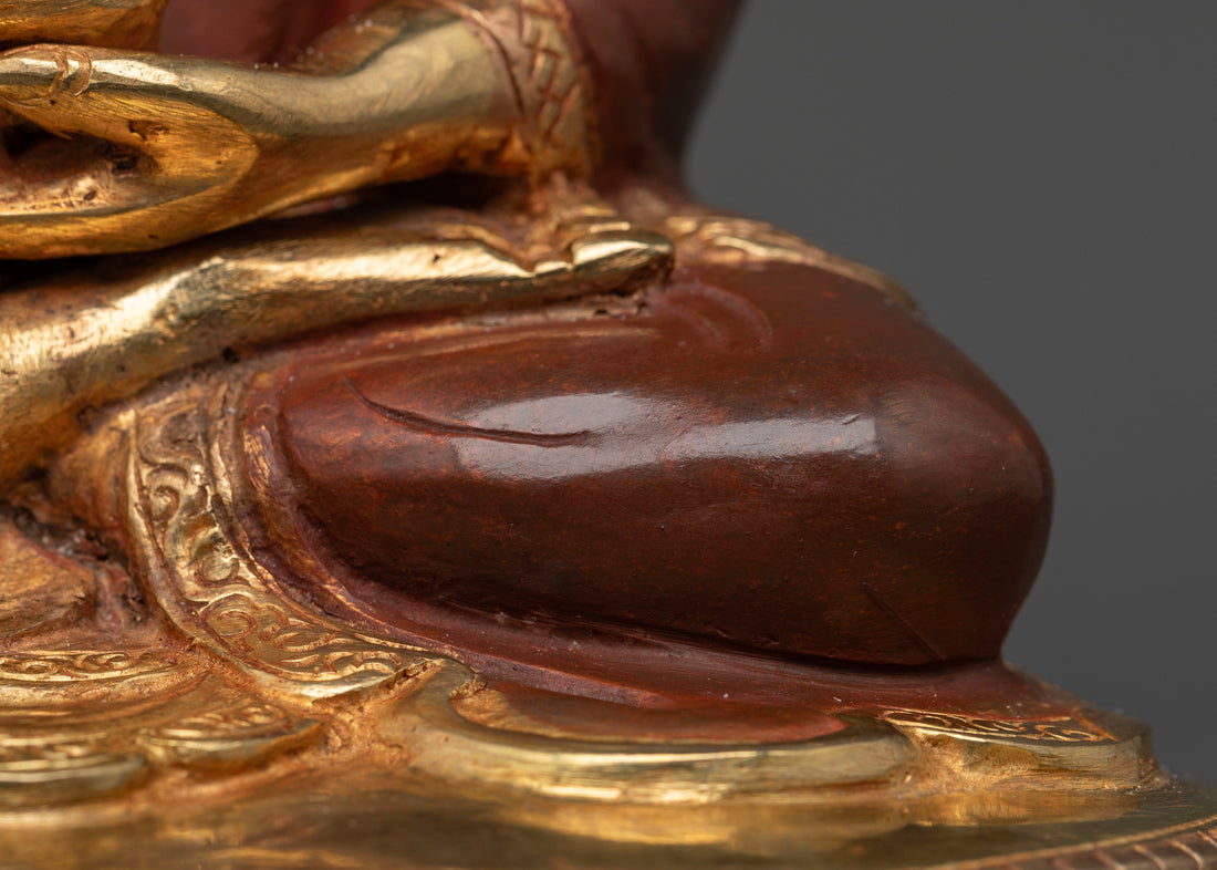 Oxidized Copper Shakyamuni Buddha Statue: Perfect for Altars