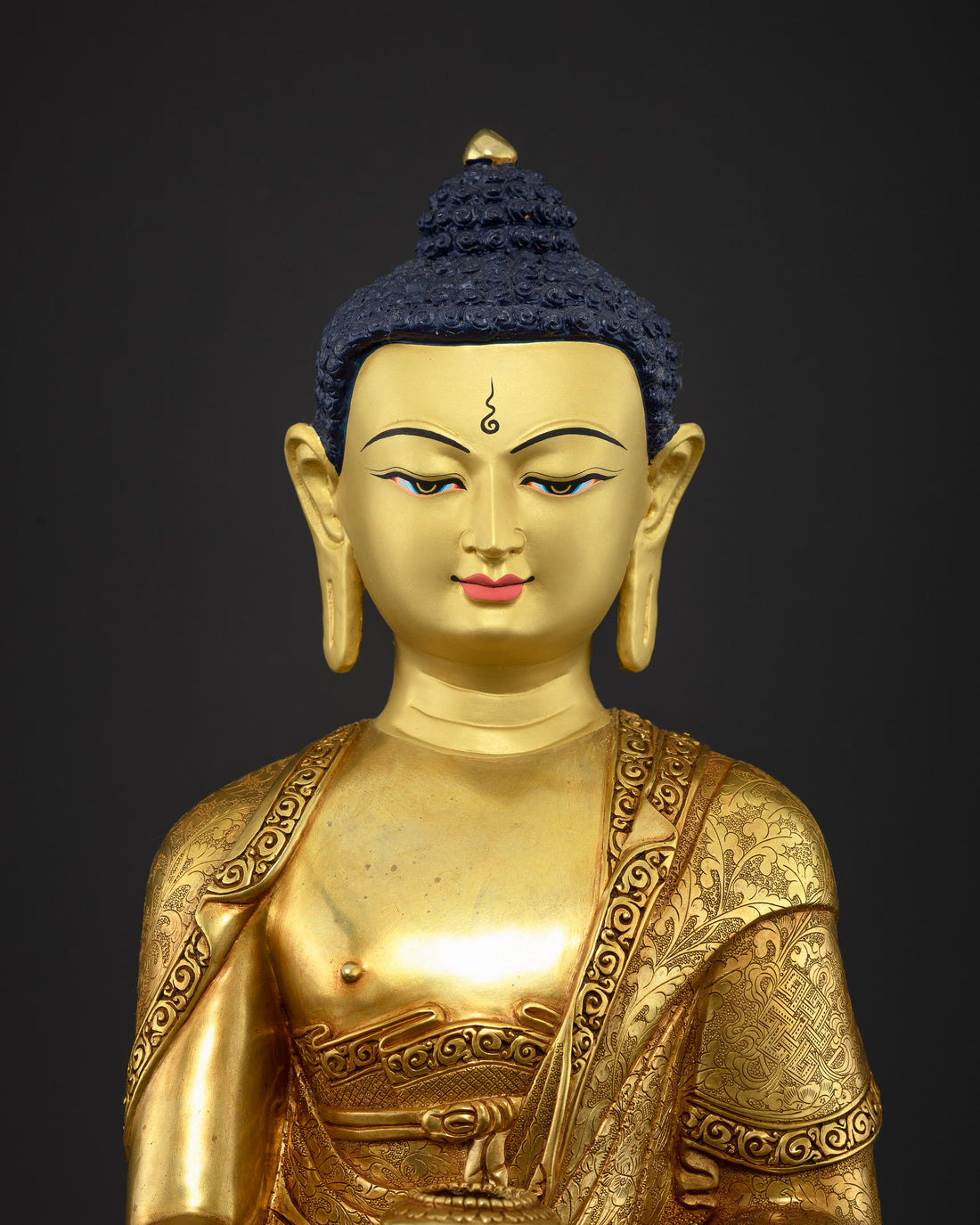 The Peaceful Buddha: Shakyamuni Statues for Contemplation