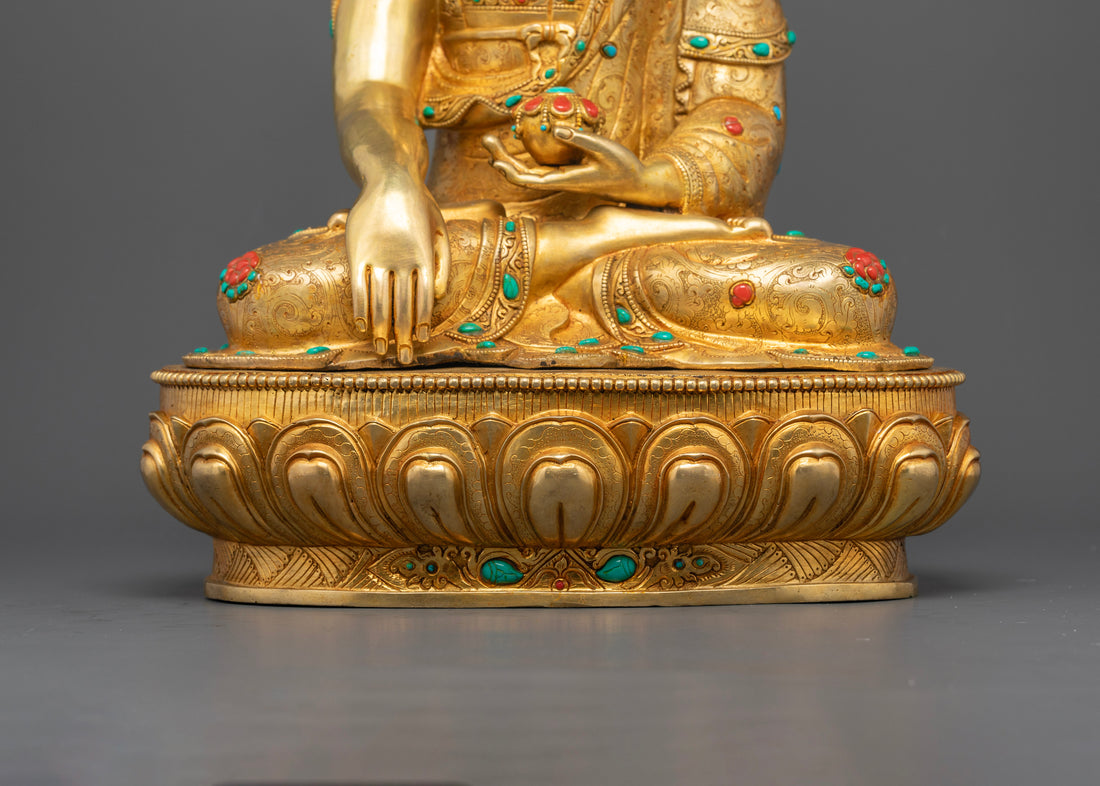 Buddha Shakyamuni: Symbolic Elements in Statue Depictions