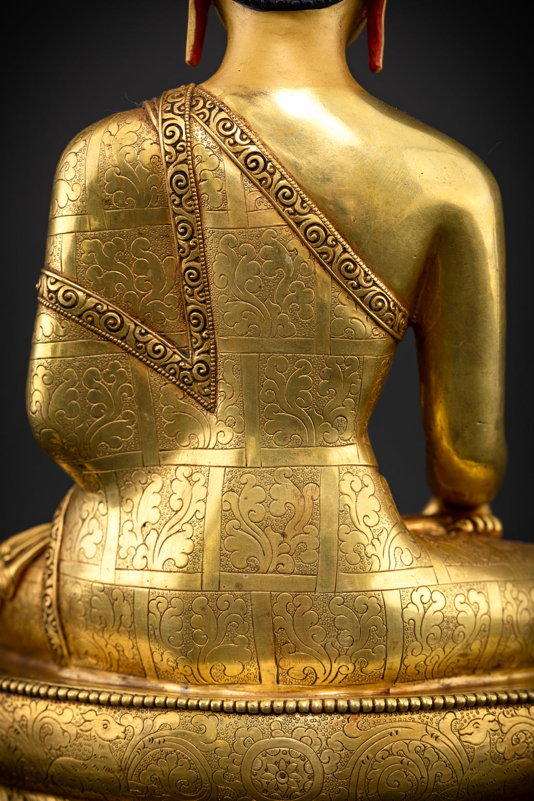 The Buddha of Delicate Detail: A Testament to Artistry