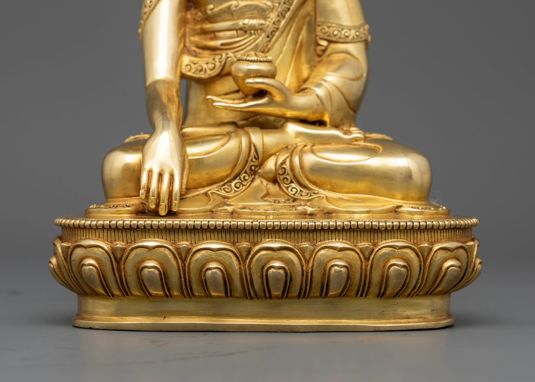 Buddha Shakyamuni Statue | 24K Gold-Coated Icon of Spiritual Awakening