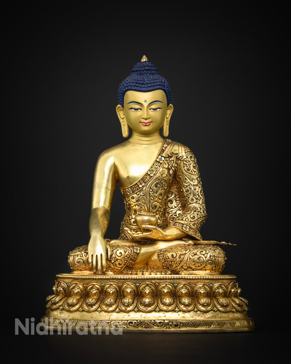 Shakyamuni Buddha Statue: An Iconographic Exploration