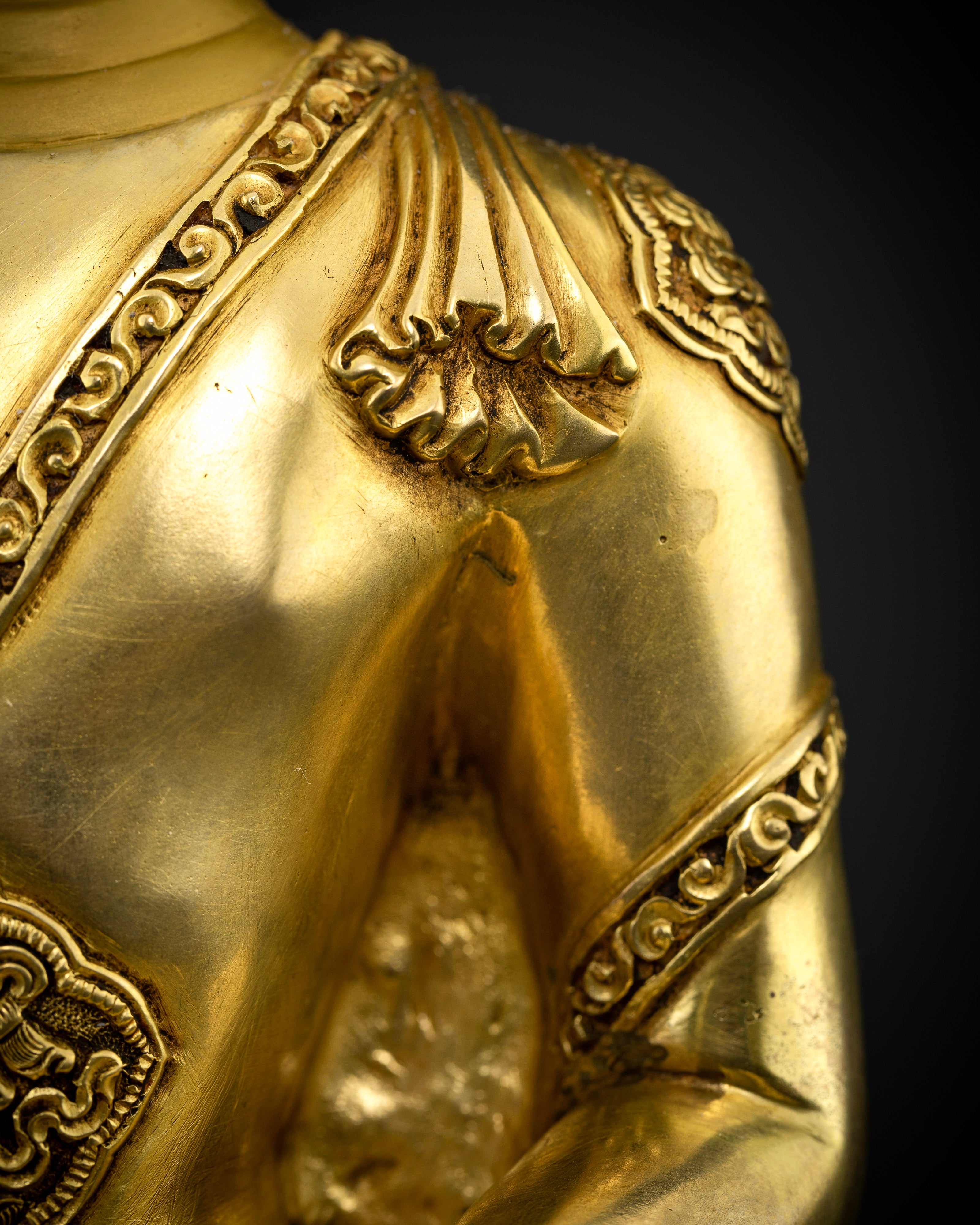 Gautam Buddha Statue : Traditional Shakyamuni Buddha Sculpture