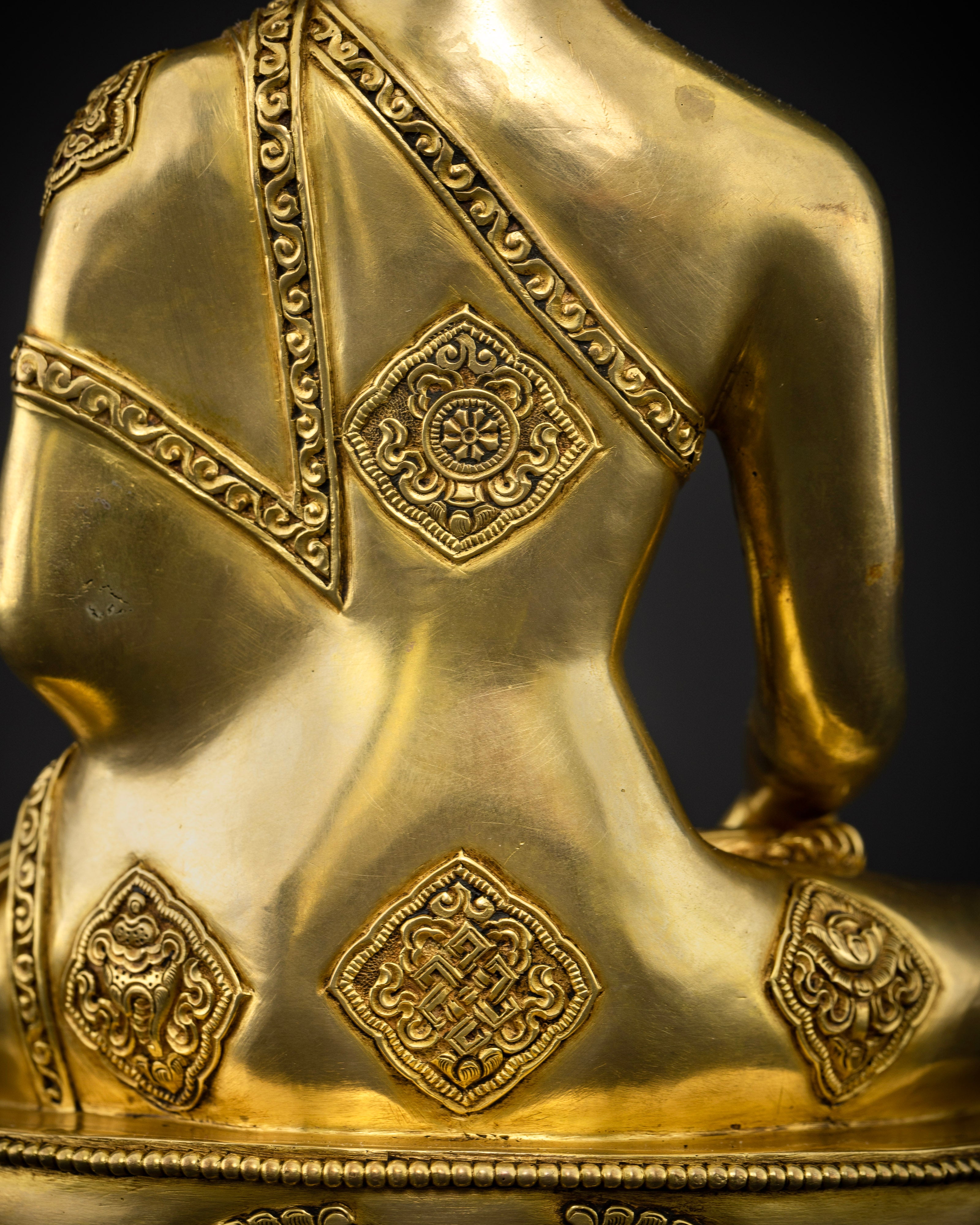 Gautam Buddha Statue : Traditional Shakyamuni Buddha Sculpture