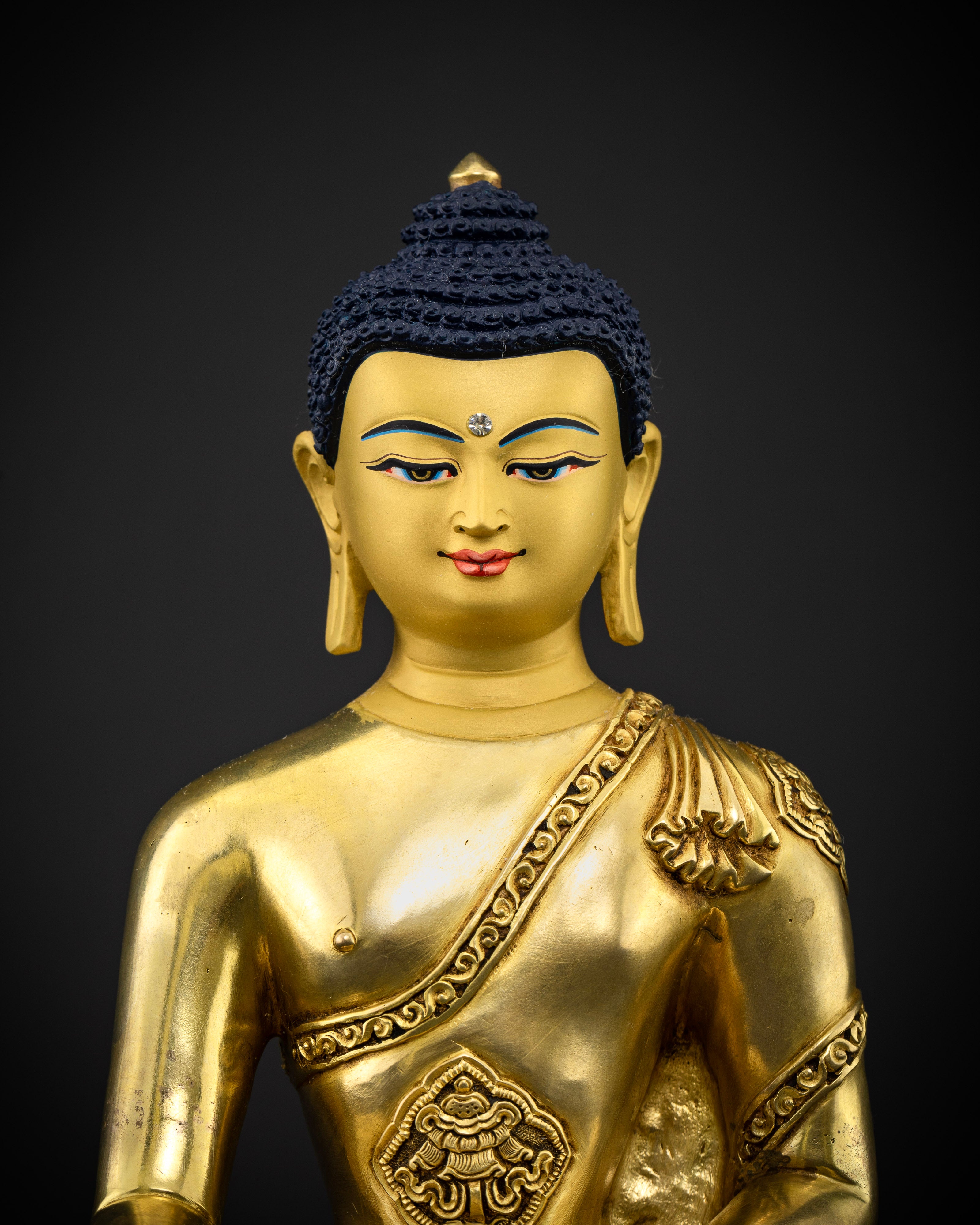 Gautam Buddha Statue : Traditional Shakyamuni Buddha Sculpture