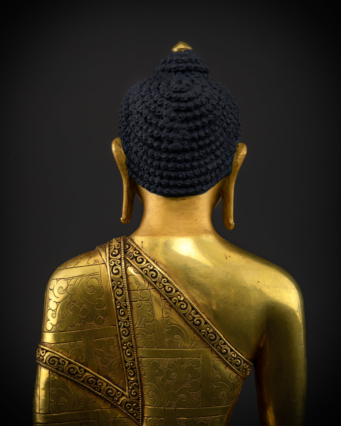 Authentic Buddha Shakyamuni: The Enduring Light of Truth