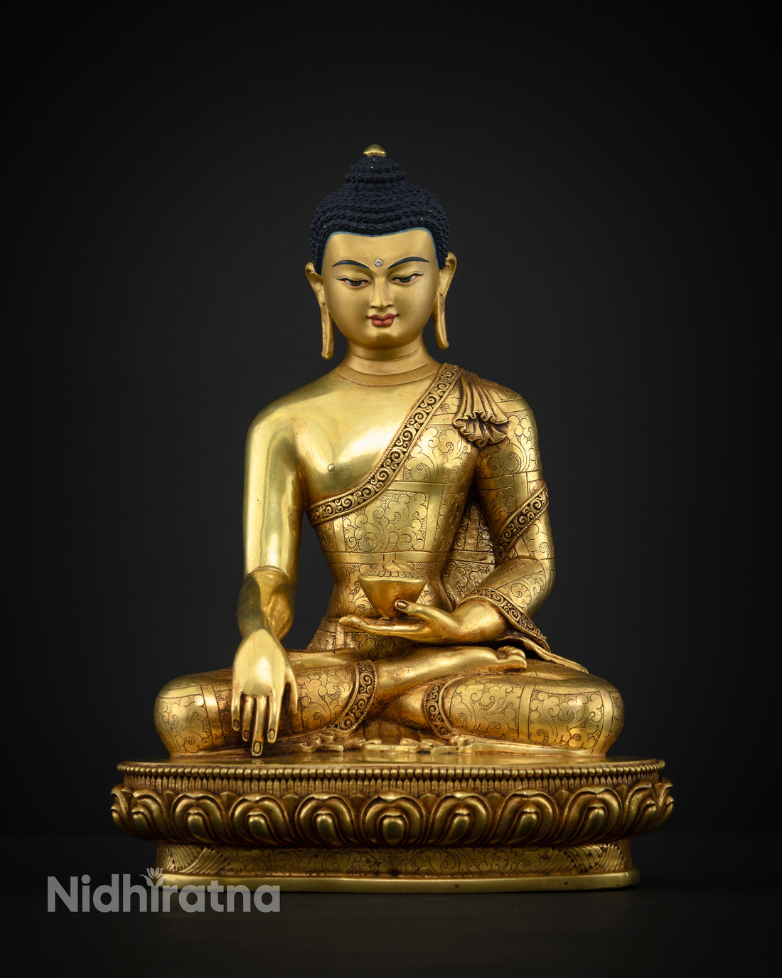 Authentic Buddha Shakyamuni: The Enduring Light of Truth