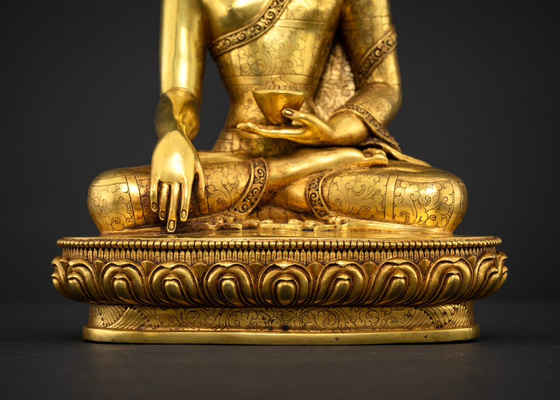 Authentic Buddha Shakyamuni: The Enduring Light of Truth