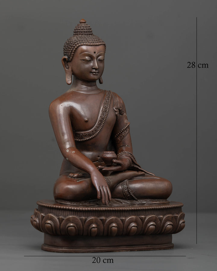 Serene Oxidized Shakyamuni Buddha Statue: Perfect for Meditation