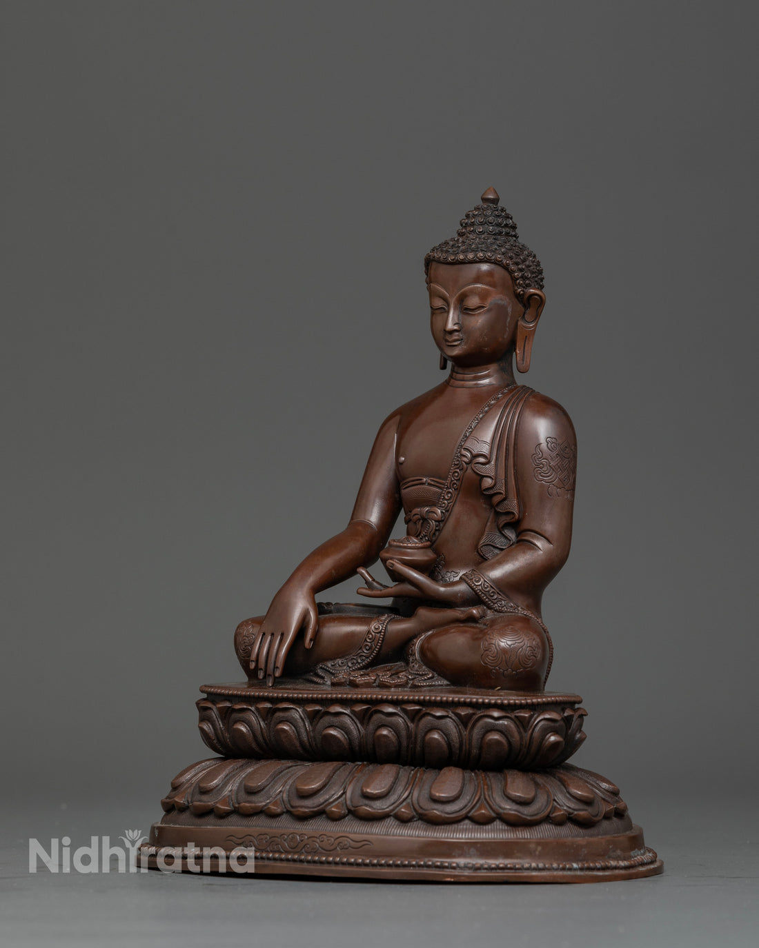 Buddha Figurine: Bring Tranquility & Mindfulness to Your Space