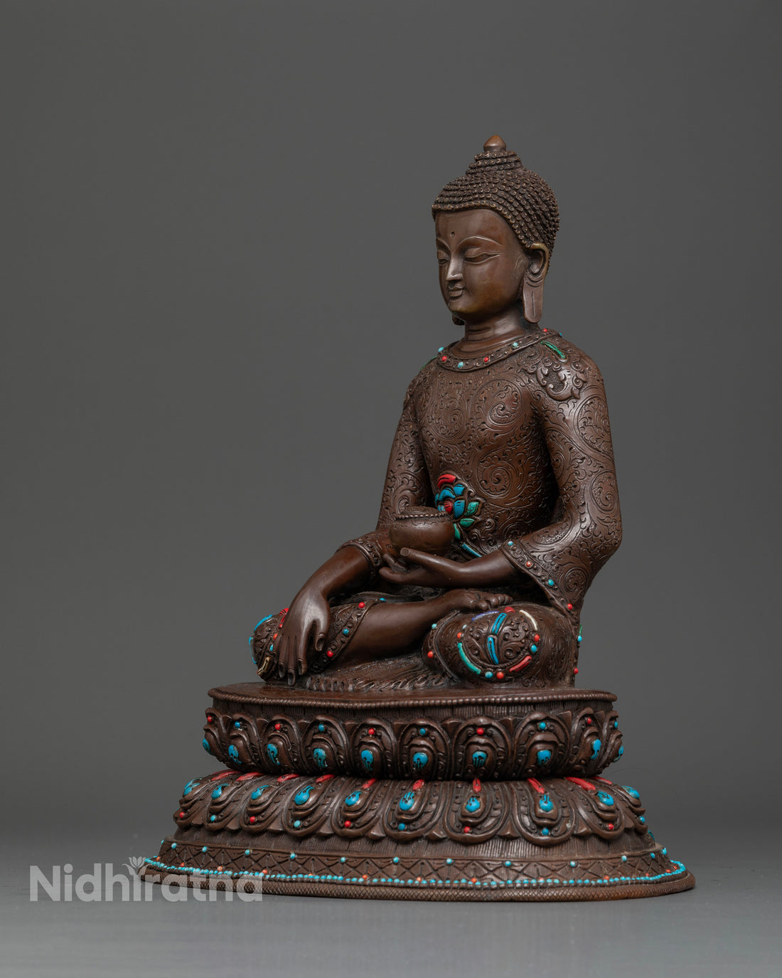 Handcrafted Oxidized Siddhartha Sculpture: A Symbol of Inner Calm