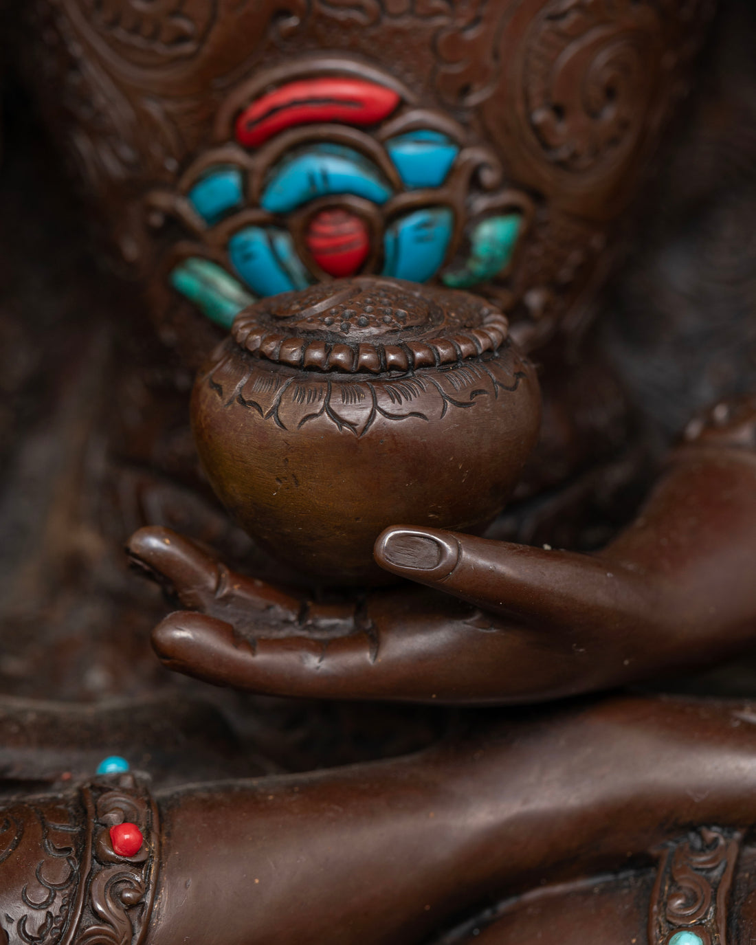 Handcrafted Oxidized Siddhartha Sculpture: A Symbol of Inner Calm