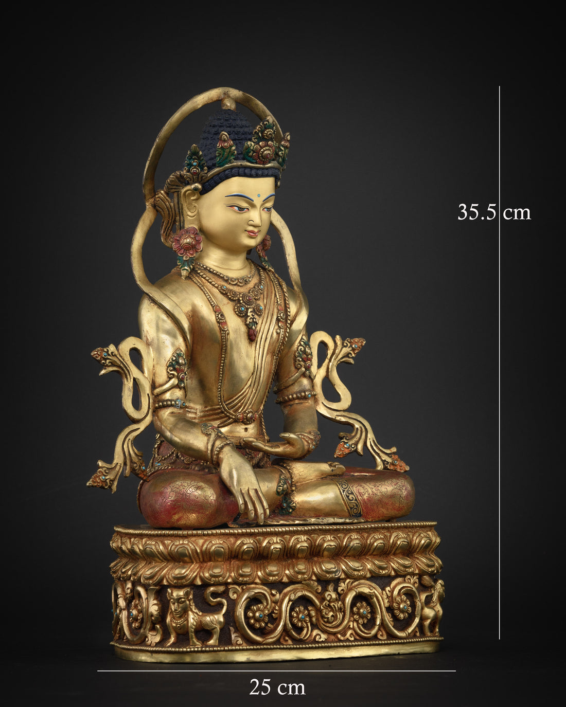 Majestic Shakyamuni Buddha Statue: Symbol of Peace