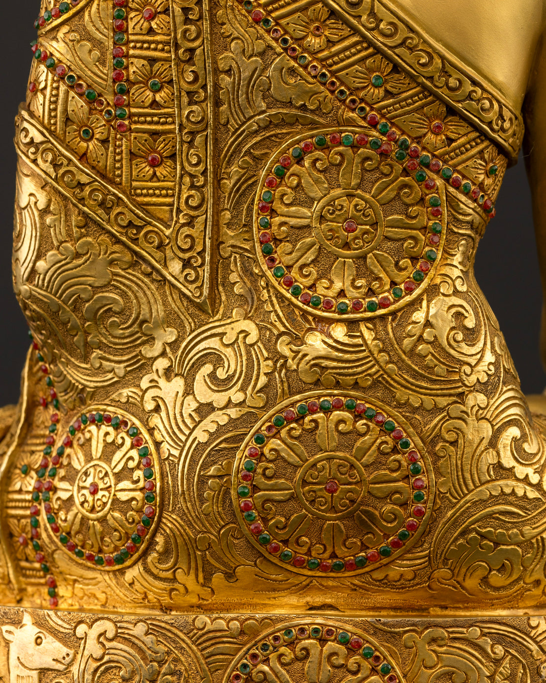 Buddha Shakyamuni: A Masterpiece in Full Gold and Precious Stones