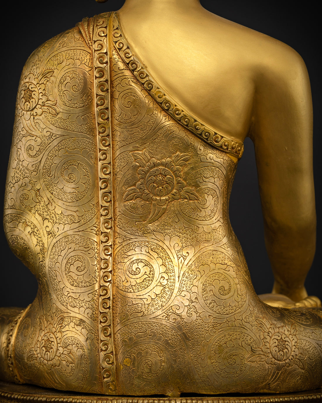 The Golden Masterpiece of Enlightenment: Shakyamuni Buddha