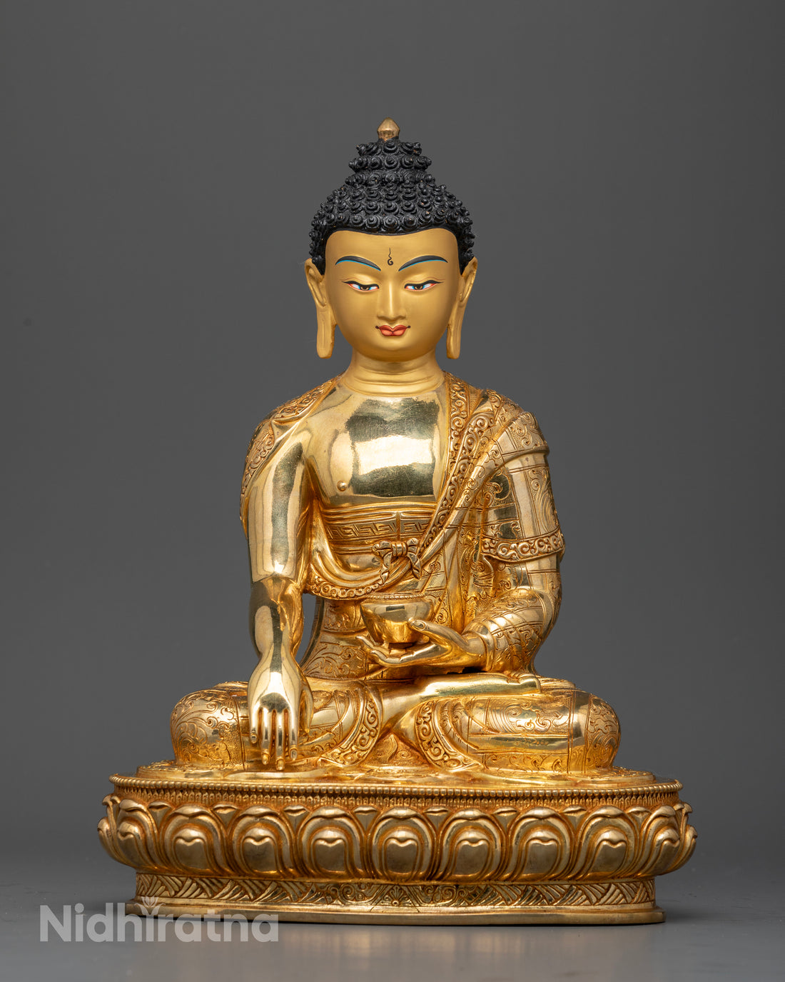 Shakyamuni Buddha: The Lotus-Seated Sage of Enlightenment